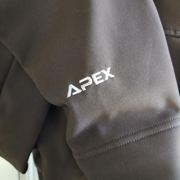 Jacket - Picture 3 of 4